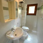 Casa Del Mandorlo Apartment